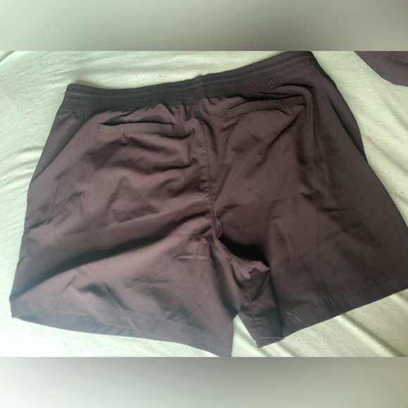 Old Navy Active Stretchtech Black Athletic Shorts with Pockets Size Large - Picture 3 of 9